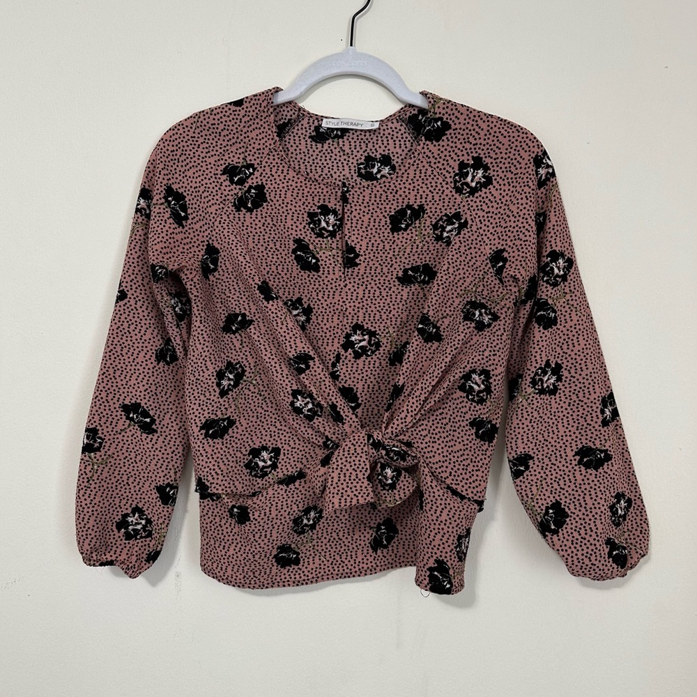 Style Therapy Pink/Salmon Floral Top
